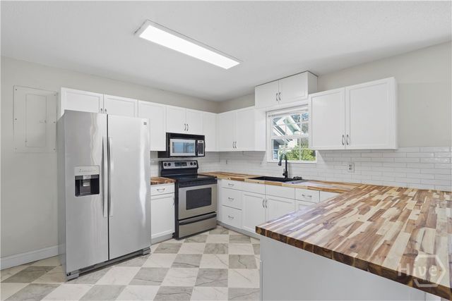 1110 Juanita Street, Savannah, GA 31410