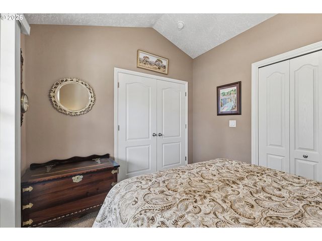 1967 Nw PENNY Ln, Mc Minnville, OR 97128