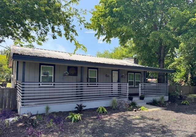 1101 Redoak Drive, West Tawakoni, TX 75474
