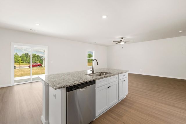 1237 Crested Iris Street, Moore, SC 29369