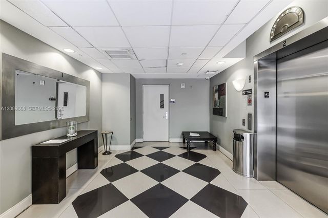 111 E Flagler St 708, Miami, FL 33131