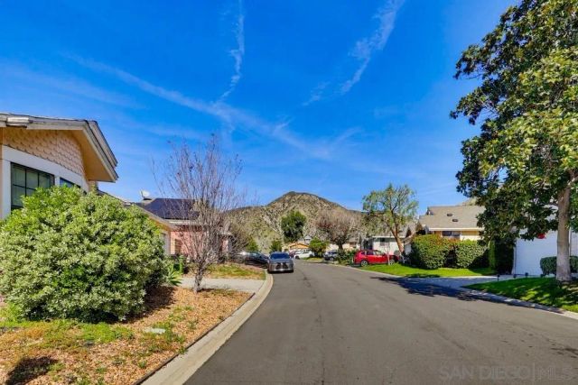 13691 Gavina 609, Sylmar, CA 91342