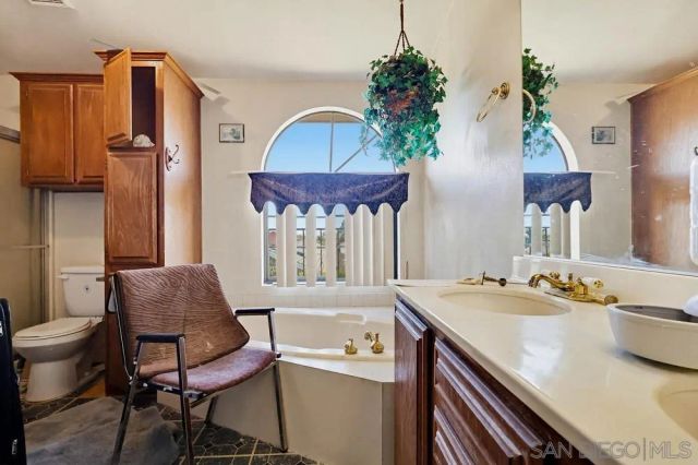 13691 Gavina 609, Sylmar, CA 91342