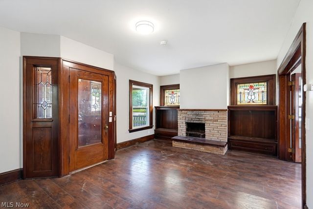 17930 Chagrin Boulevard, Shaker Heights, OH 44122