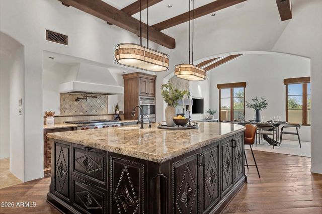 9820 E THOMPSON PEAK Parkway 648, Scottsdale, AZ 85255