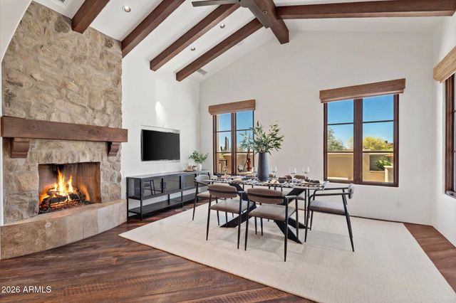 9820 E THOMPSON PEAK Parkway 648, Scottsdale, AZ 85255