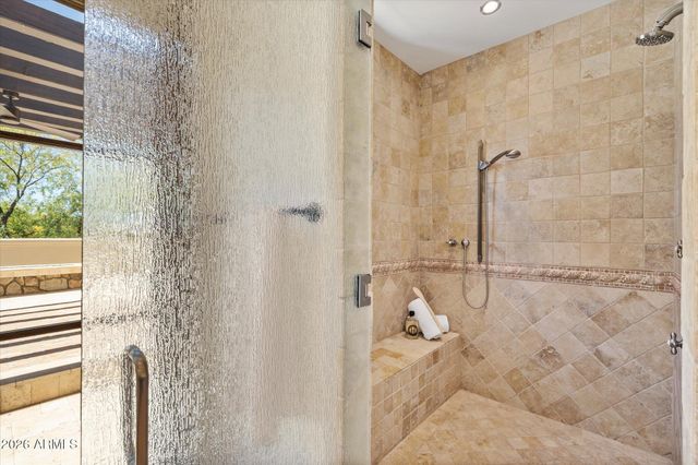 9820 E THOMPSON PEAK Parkway 648, Scottsdale, AZ 85255