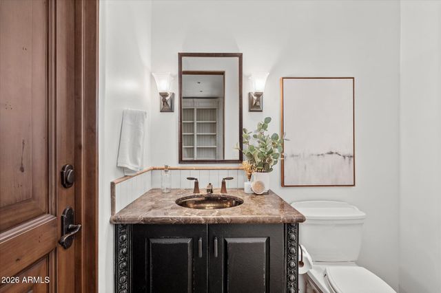 9820 E THOMPSON PEAK Parkway 648, Scottsdale, AZ 85255