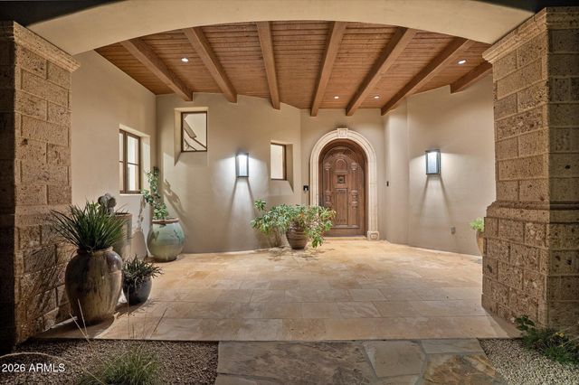 9820 E THOMPSON PEAK Parkway 648, Scottsdale, AZ 85255