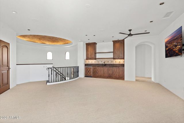 9820 E THOMPSON PEAK Parkway 648, Scottsdale, AZ 85255