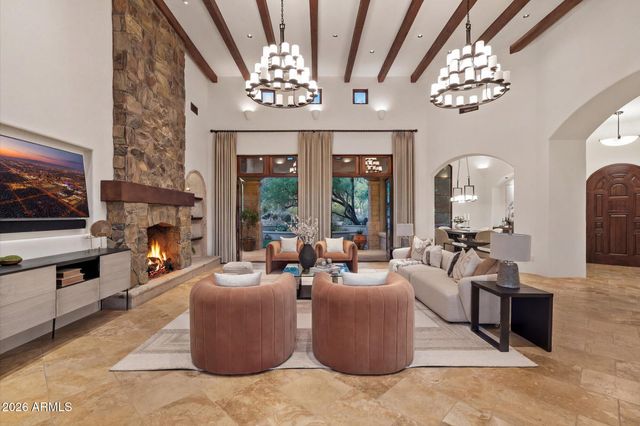 9820 E THOMPSON PEAK Parkway 648, Scottsdale, AZ 85255