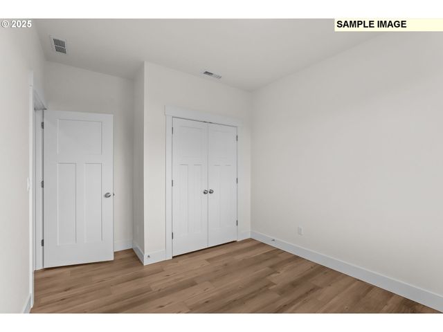 2243 E OTTER Loop 58, La Center, WA 98629