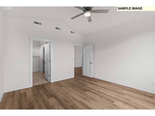 2243 E OTTER Loop 58, La Center, WA 98629