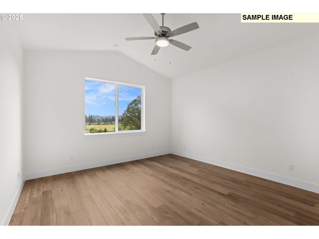 2243 E OTTER Loop 58, La Center, WA 98629