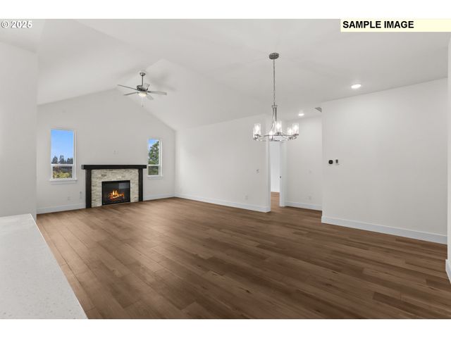 2243 E OTTER Loop 58, La Center, WA 98629