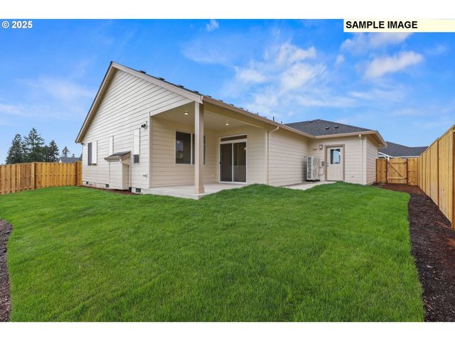 2243 E OTTER Loop 58, La Center, WA 98629