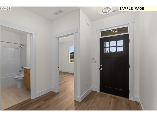 2243 E OTTER Loop 58, La Center, WA 98629