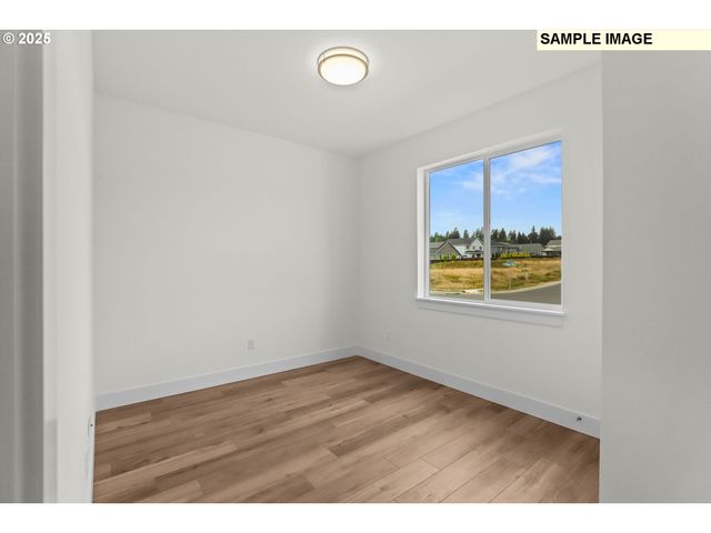 2243 E OTTER Loop 58, La Center, WA 98629