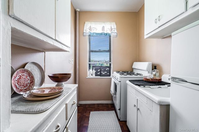 3017 Riverdale Avenue 3C, Bronx, NY 10463