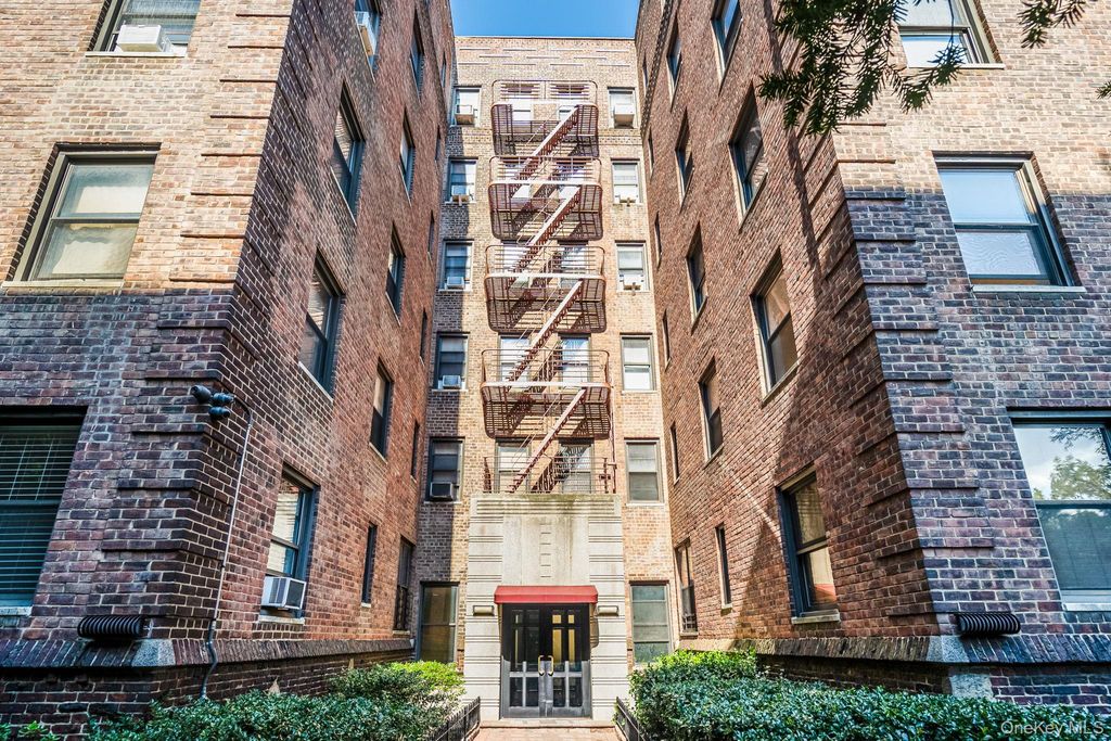 3017 Riverdale Avenue 3C, Bronx, NY 10463
