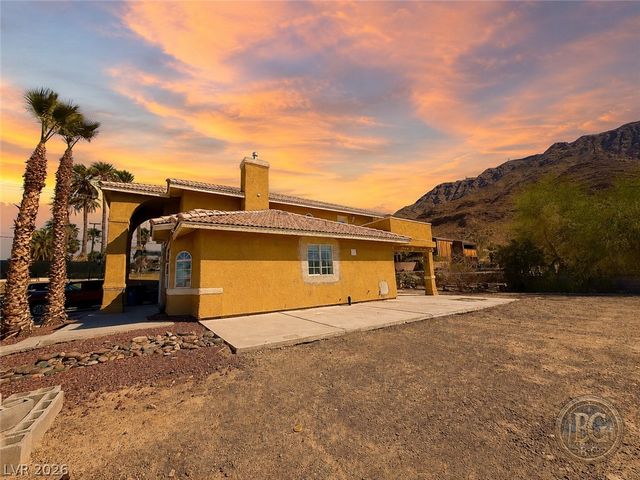 764 Benedict Drive, Las Vegas, NV 89110