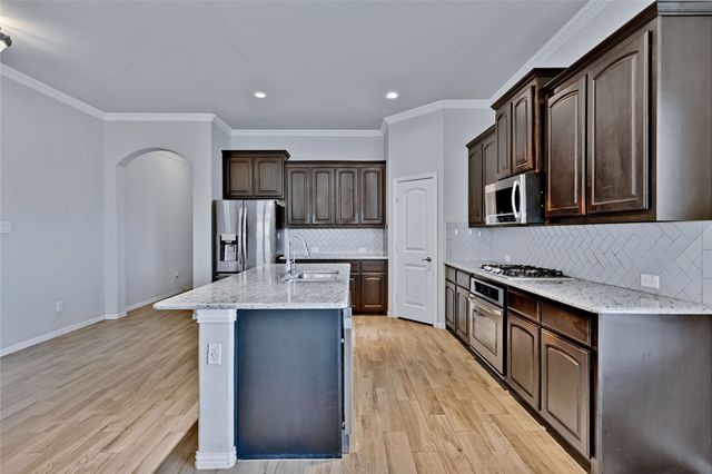 2013 San Marino Lane, Lewisville, TX 75077