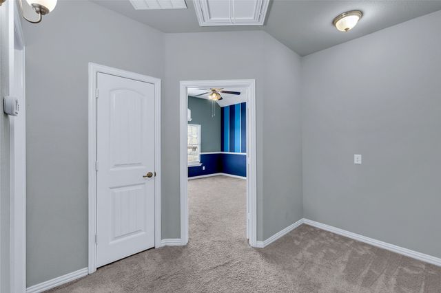 2013 San Marino Lane, Lewisville, TX 75077