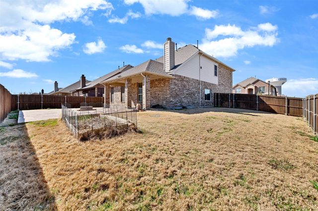 2013 San Marino Lane, Lewisville, TX 75077