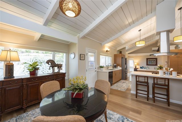 6046 Haleola Street, Honolulu, HI 96821