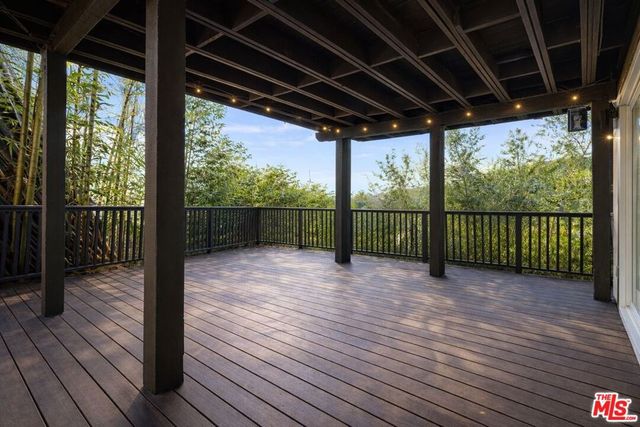 8810 Hollywood Boulevard, Los Angeles, CA 90069