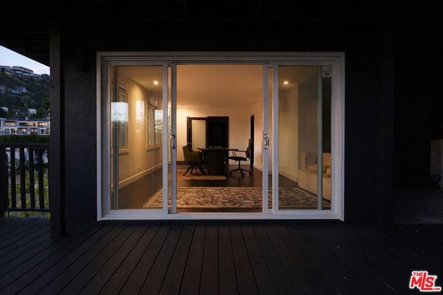 8810 Hollywood Boulevard, Los Angeles, CA 90069