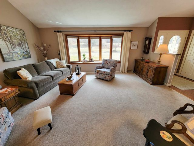 13 Fox Run Road, Underhill, VT 05489