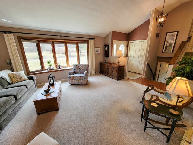 13 Fox Run Road, Underhill, VT 05489