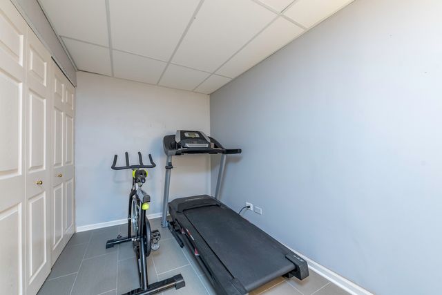 1650 Natures Way, Lindenhurst, IL 60046