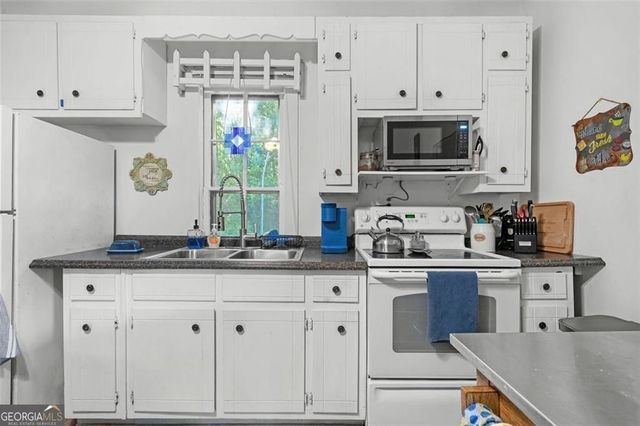 118 E Oak Street, East Ellijay, GA 30540