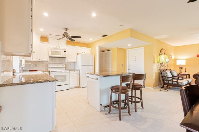 3375 Boca Ciega DR D6, Naples, FL 34112