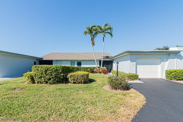 3375 Boca Ciega DR D6, Naples, FL 34112