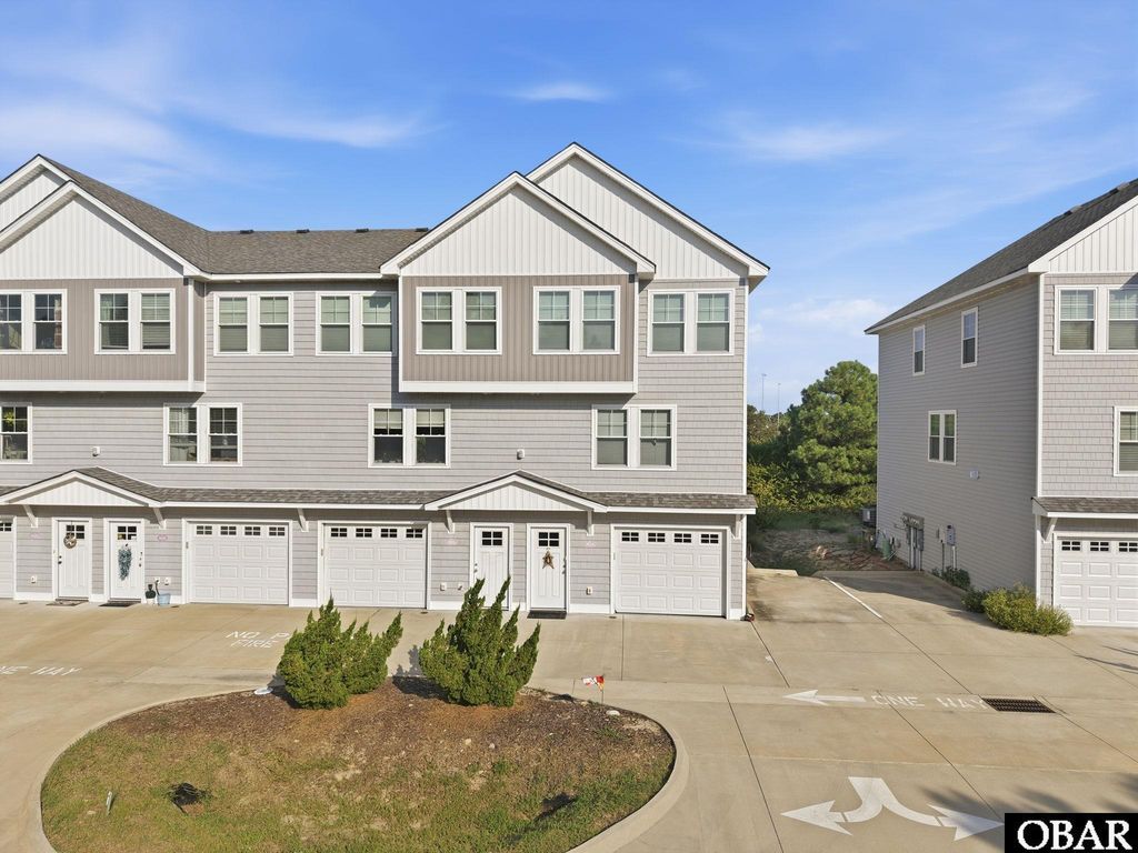 Image 31 of property listing at 902 W Corrigan Street, Kill Devil Hills, NC 27948