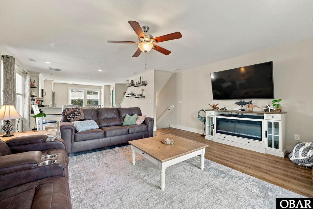 Image 5 of property listing at 902 W Corrigan Street, Kill Devil Hills, NC 27948