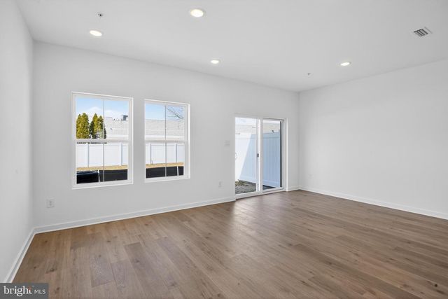 252 CLEMENT LOOP, Salisbury, MD 21804