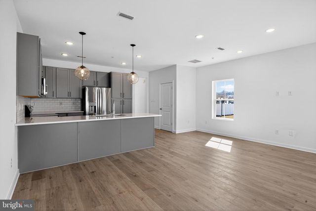 252 CLEMENT LOOP, Salisbury, MD 21804