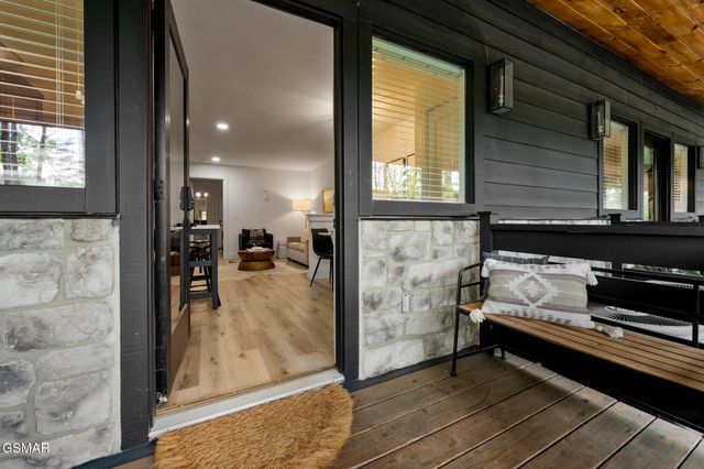 4155 Dollys Drive, Sevierville, TN 37876