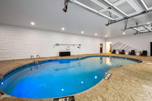 4155 Dollys Drive, Sevierville, TN 37876