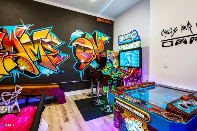 4155 Dollys Drive, Sevierville, TN 37876