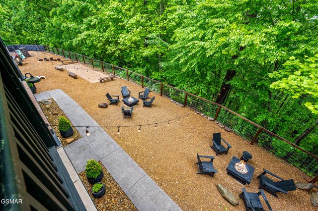 4155 Dollys Drive, Sevierville, TN 37876