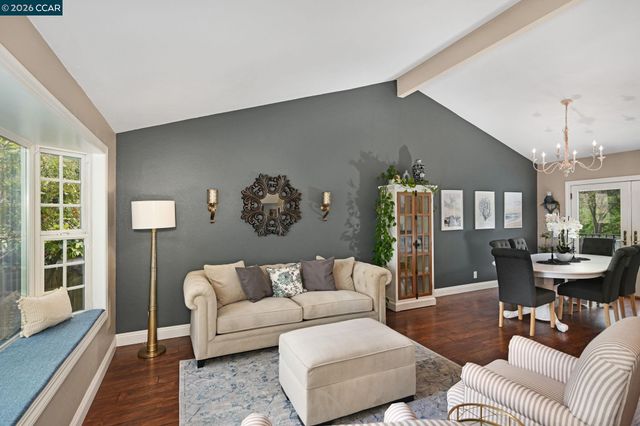 2126 Spring Lake CT, Martinez, CA 94553