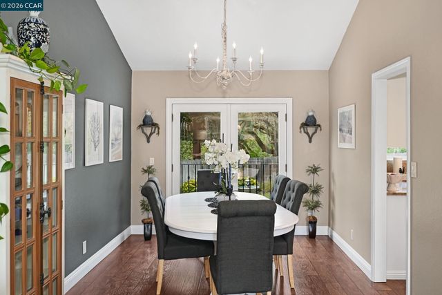 2126 Spring Lake CT, Martinez, CA 94553