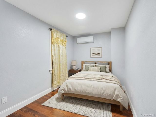9411 210th Street, Queens Village, NY 11428