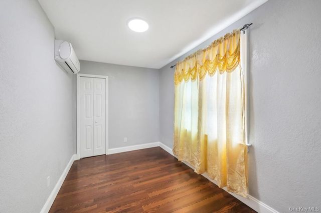 9411 210th Street, Queens Village, NY 11428