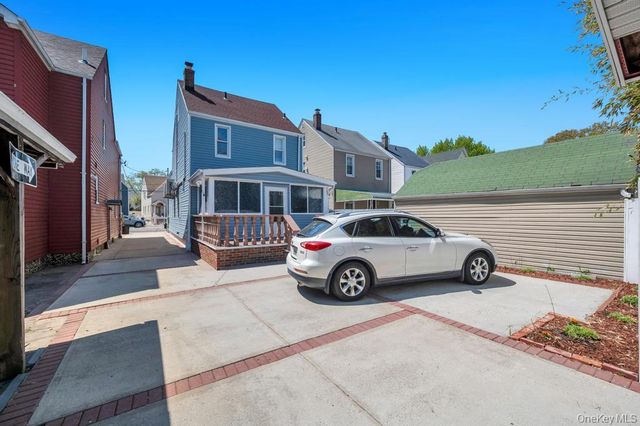 9411 210th Street, Queens Village, NY 11428